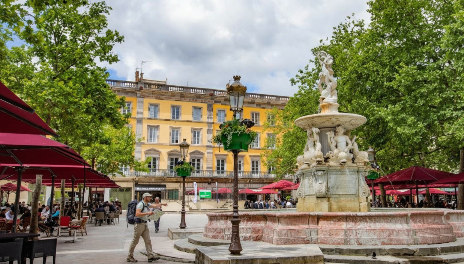 Place Carnot à Carcassonne