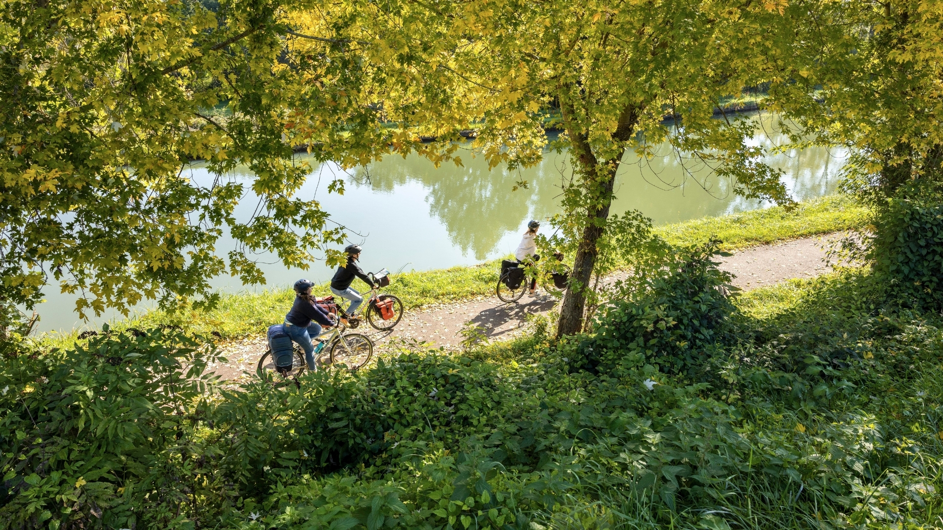loire a velo top 10 itiineraires a velo en europe