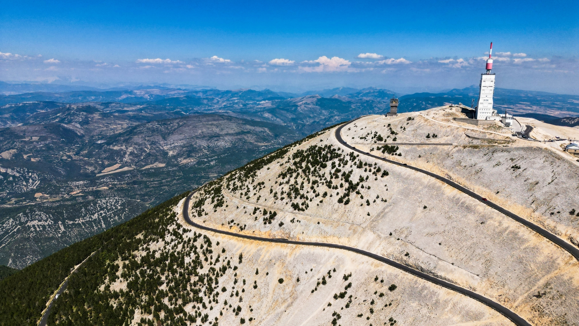 mont ventoux top 10 veloroutes europe