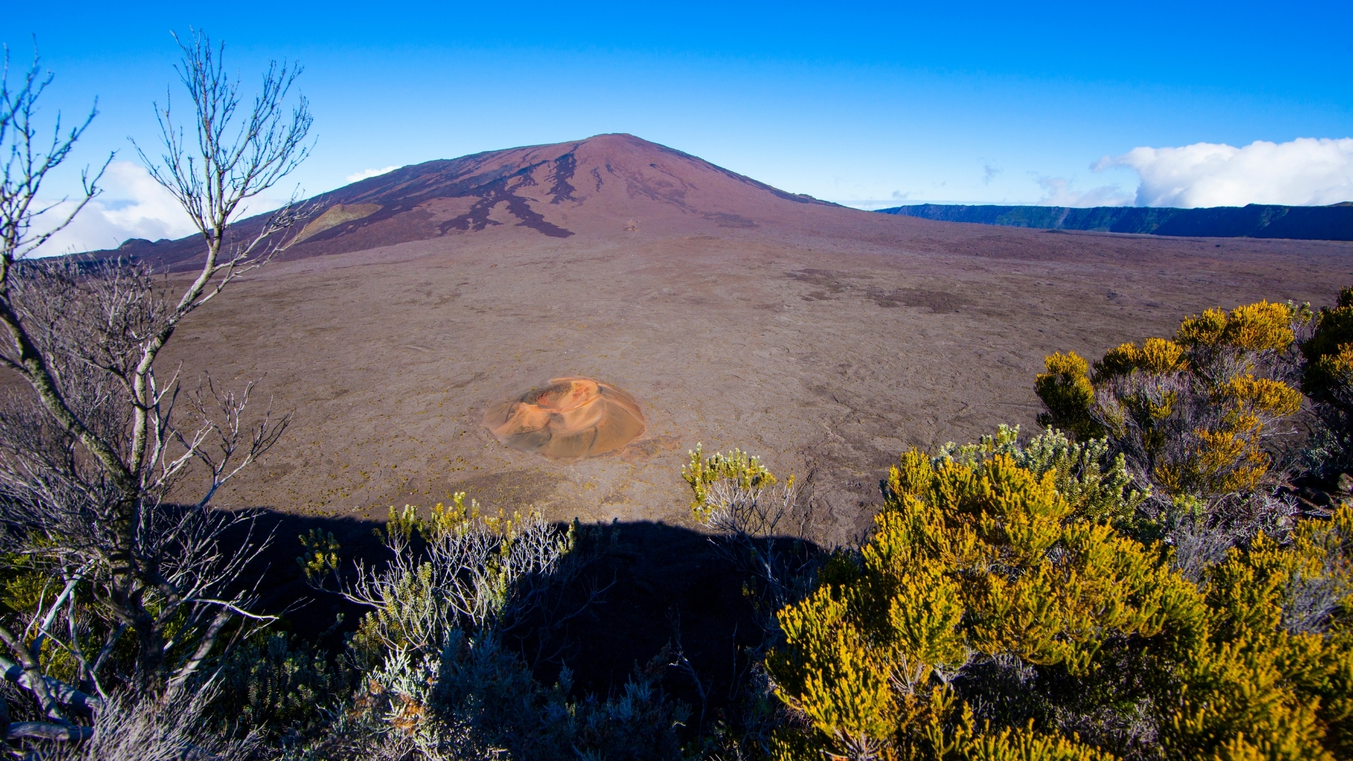 piton de la fournaise ile de la reunion quand partir a la reunion