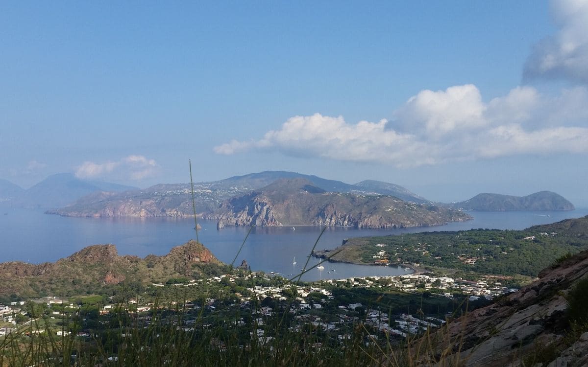 Panorama sur les îles éoliennes