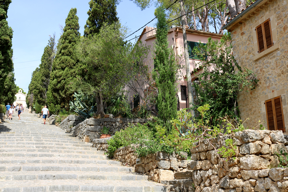 Le chemin du Calvaire à Pollença © Florian Calvat