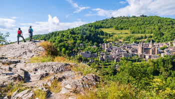 pourquoi faire les chemins de compostelle image de partage