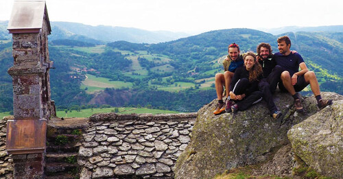 Ce qui rend la Via Podiensis unique… et que la plupart des pèlerins ignorent !
