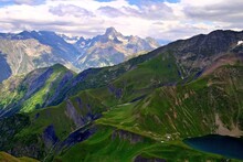 Vue sur le col de la Muzelle