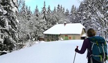 Refuge d'Esparron en hiver © Thomas Praire