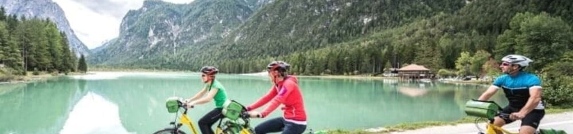 Sur les pistes cyclables des lacs italiens
