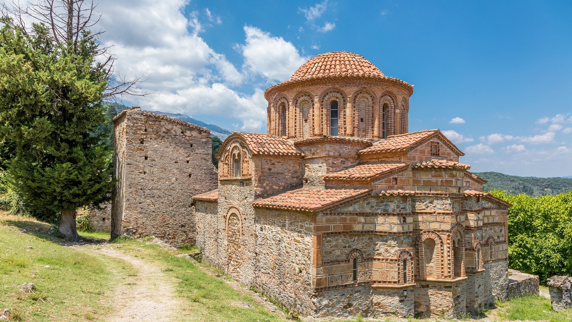 Eglise de St Theodore Mystra © Adobe