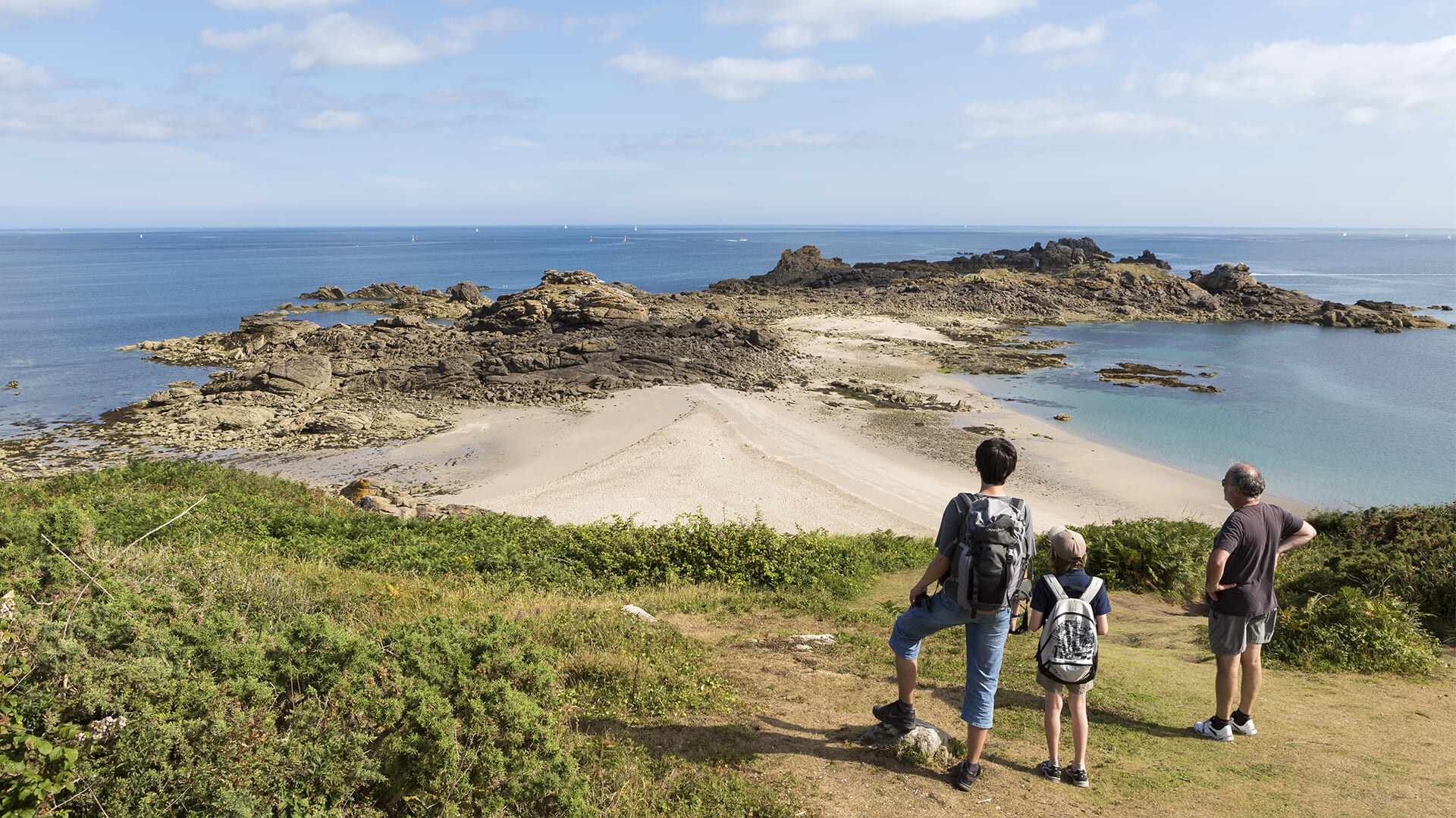 Famille sur la cote bretonne