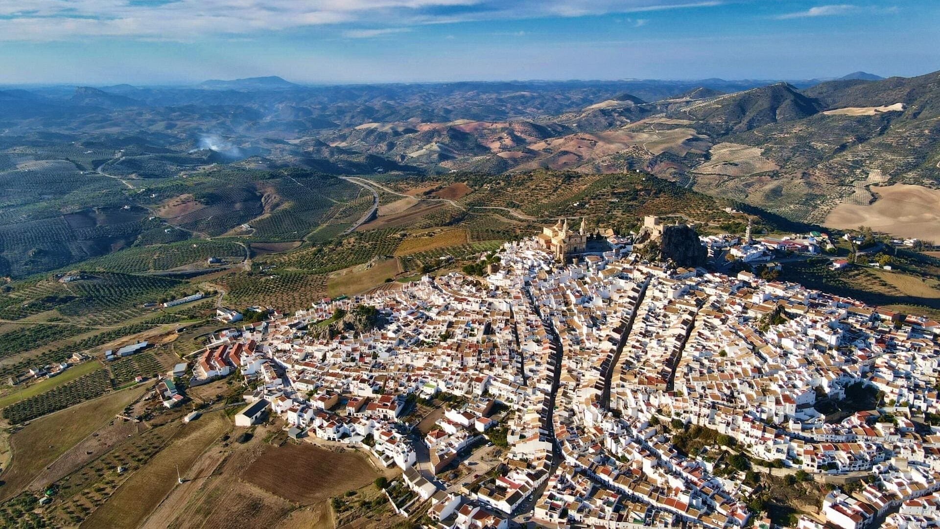 Olvera vue du ciel - Andalousie à vélo © David Praire