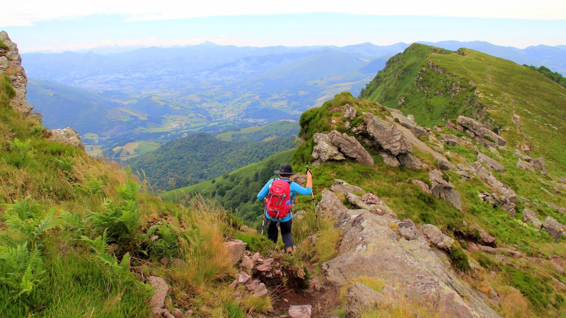 Rando crête IparlLe GR10 d'Hendaye à Saint Jean Pied de Port © Respyrénées