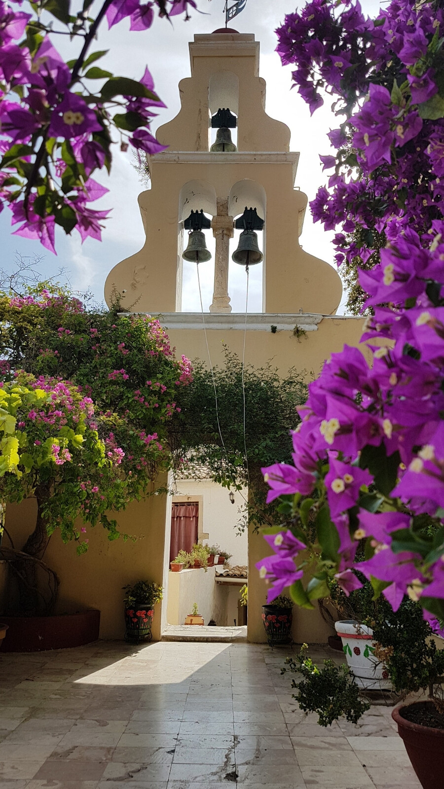 Le monastère de Palaiokastritsa