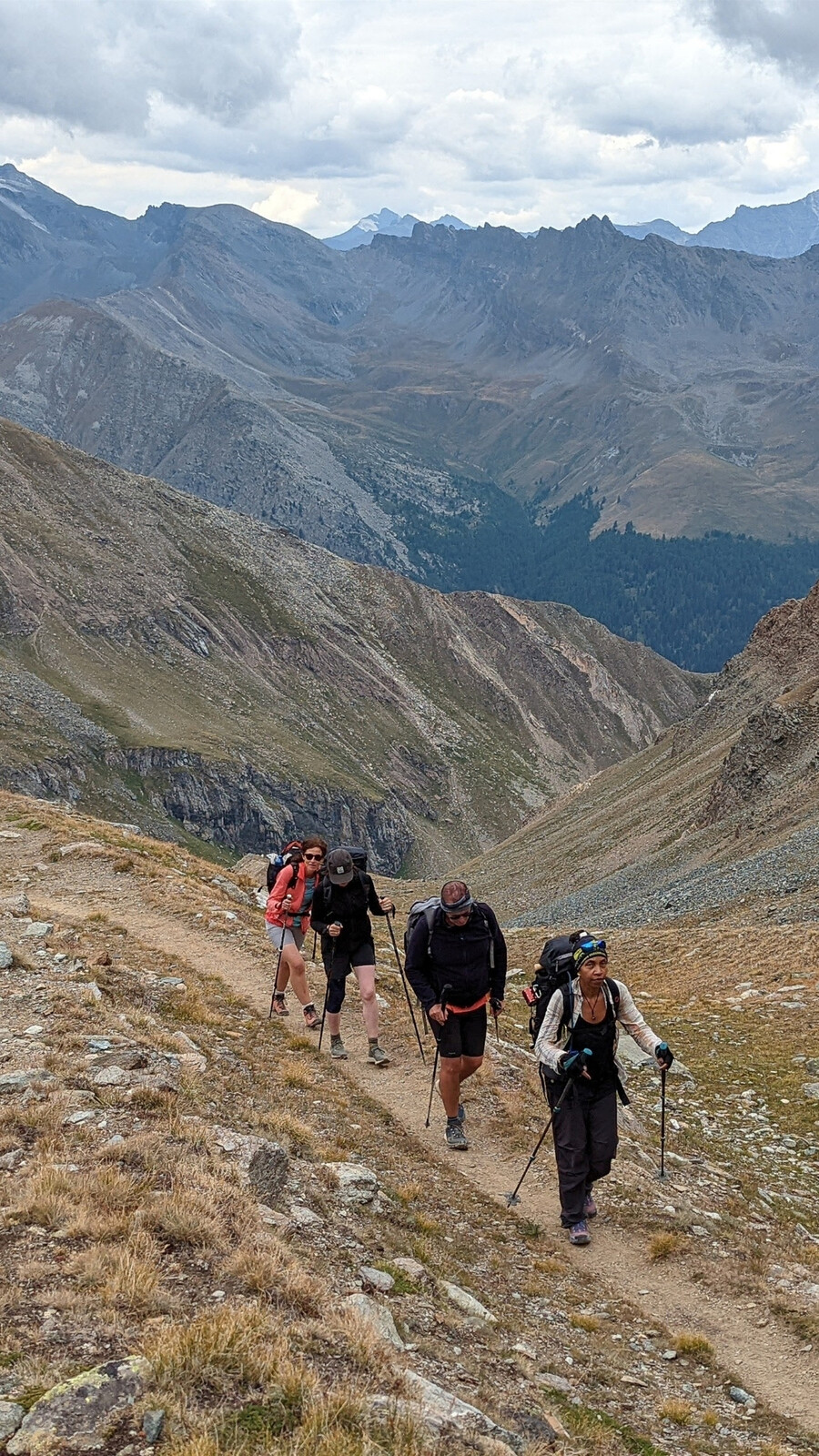 Montée au col Lauzon