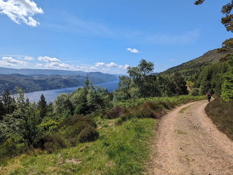 Loch Ness par le chemin Forestier