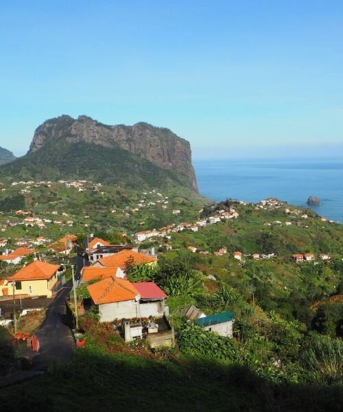 Vue sur Porto da Cruz - randonnée Madère (c) David Praire