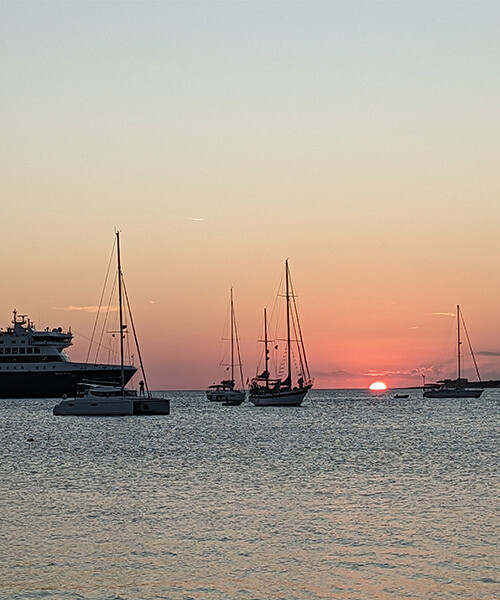 Parikia, port de Paros Parikia, port de Paros