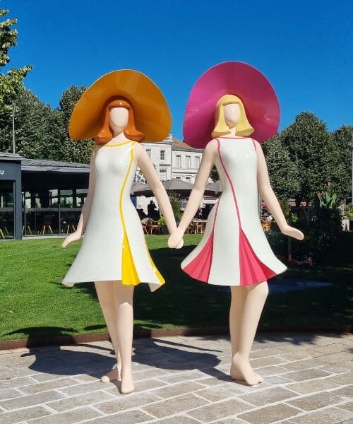 Statue des demoiselles de Rochefort © Juliette Calvet Statue des demoiselles de Rochefort
