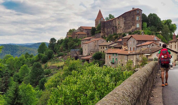 Chemins de Saint Jacques en  guidé : Le Puy en Velay – Aumont  Aubrac