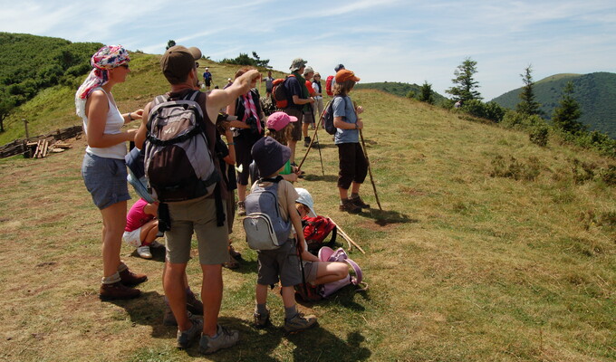 Trek - France : Découverte de l\'Auvergne en Famille