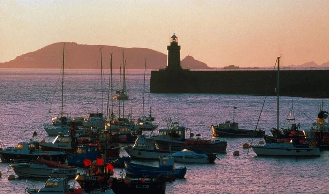 Jersey et Guernesey, Îles anglo-normandes à vélo