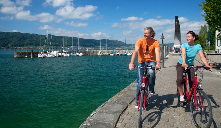 Voyage en véhicule : Tour du lac de Constance à vélo