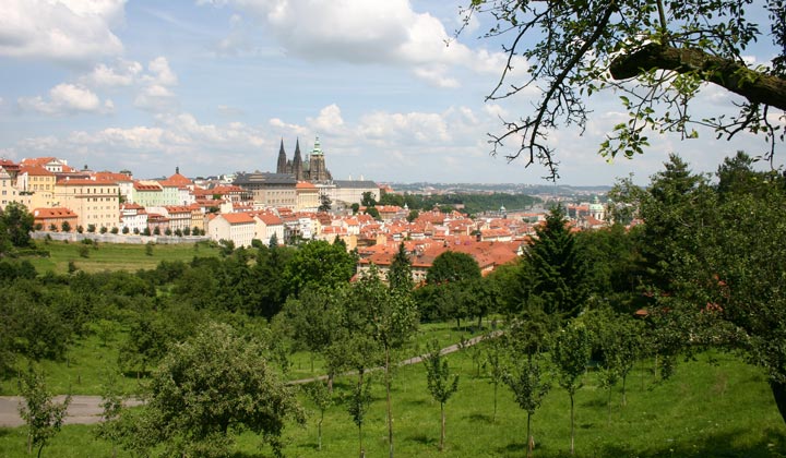 Prague, jardins et château