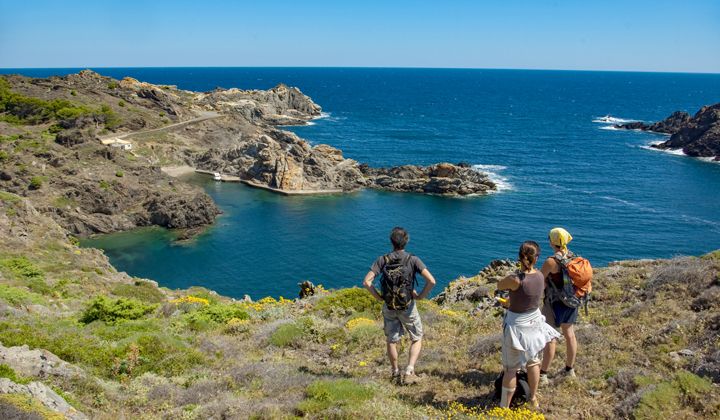 Voyage à pied : De Collioure à Cadaqués, entre mer et montagne