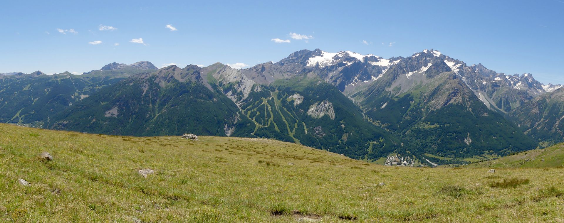 Randonnée du parc des Écrins à la vallée de la Clarée