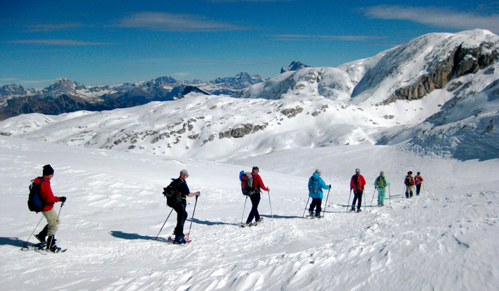 Randonnée en raquettes dans les Dolomites