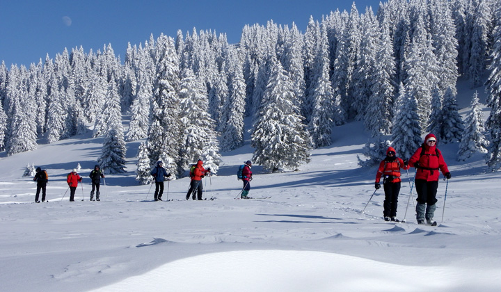 Ski de randonnée nordique sur les crêtes du Jura