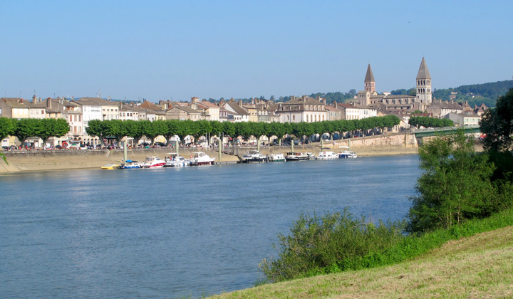 Tournus et la Saône
