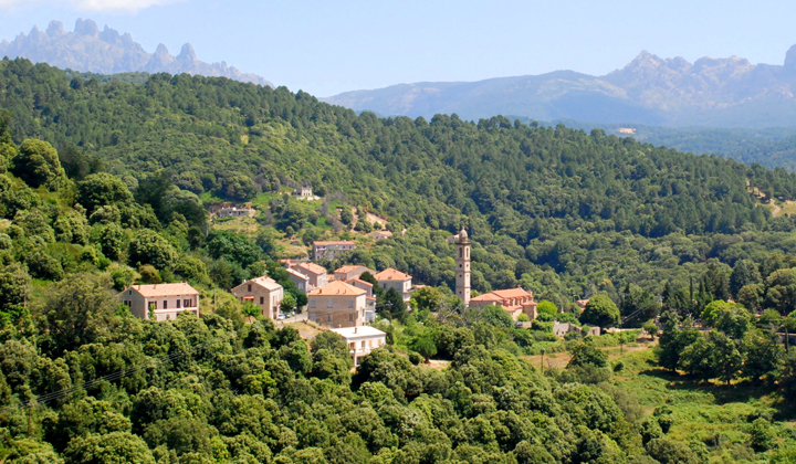 Village de Levie en Corse
