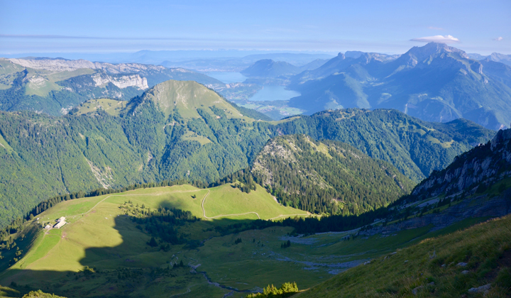 Voyage à pied : Mont Blanc : Grande traversée de la Savoie, des sommets au lac d\'Annecy