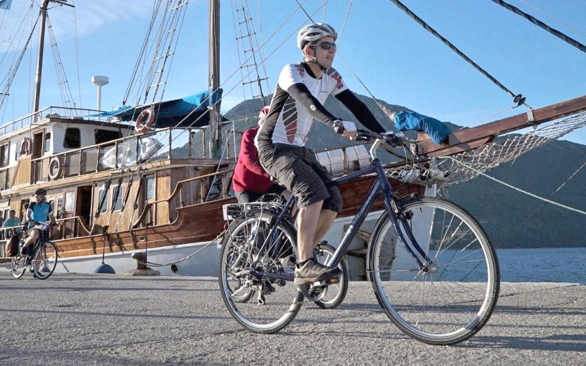 Voyage à vélo et bateau dans les îles Ioniennes, en Grèce